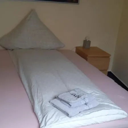 Luetzowstrasse 2 Appartement *